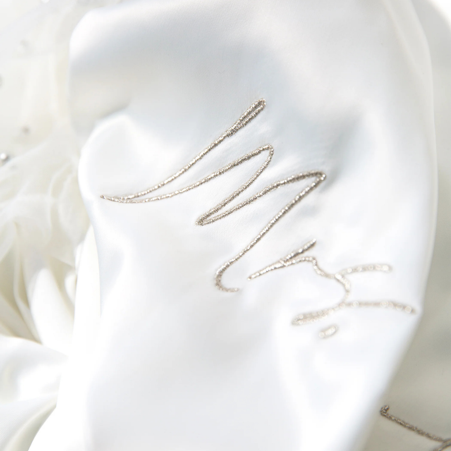 PEARL SLEEVE BRIDAL ROBE (FULL LENGTH)